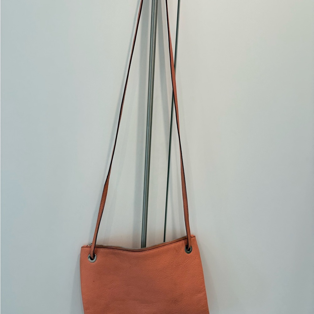 Coach Pebbled Leather Crossbody Bag in Pale Pink with Chain Accent - Picture 3 of 7
